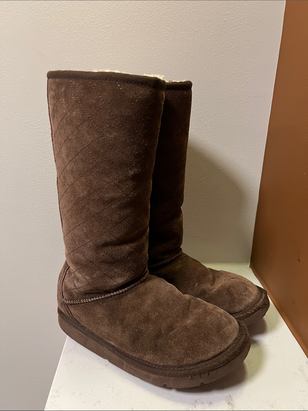 UGG Brown Suede Shearling-Lined Tall Boots with quilted stitching Size 6 Women's
